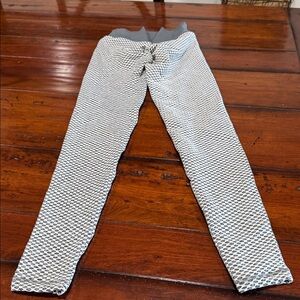 Booty popping legging